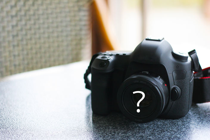 社内報の写真撮影のためにカメラに慣れよう(あなたはニコン派?キャノン派?)